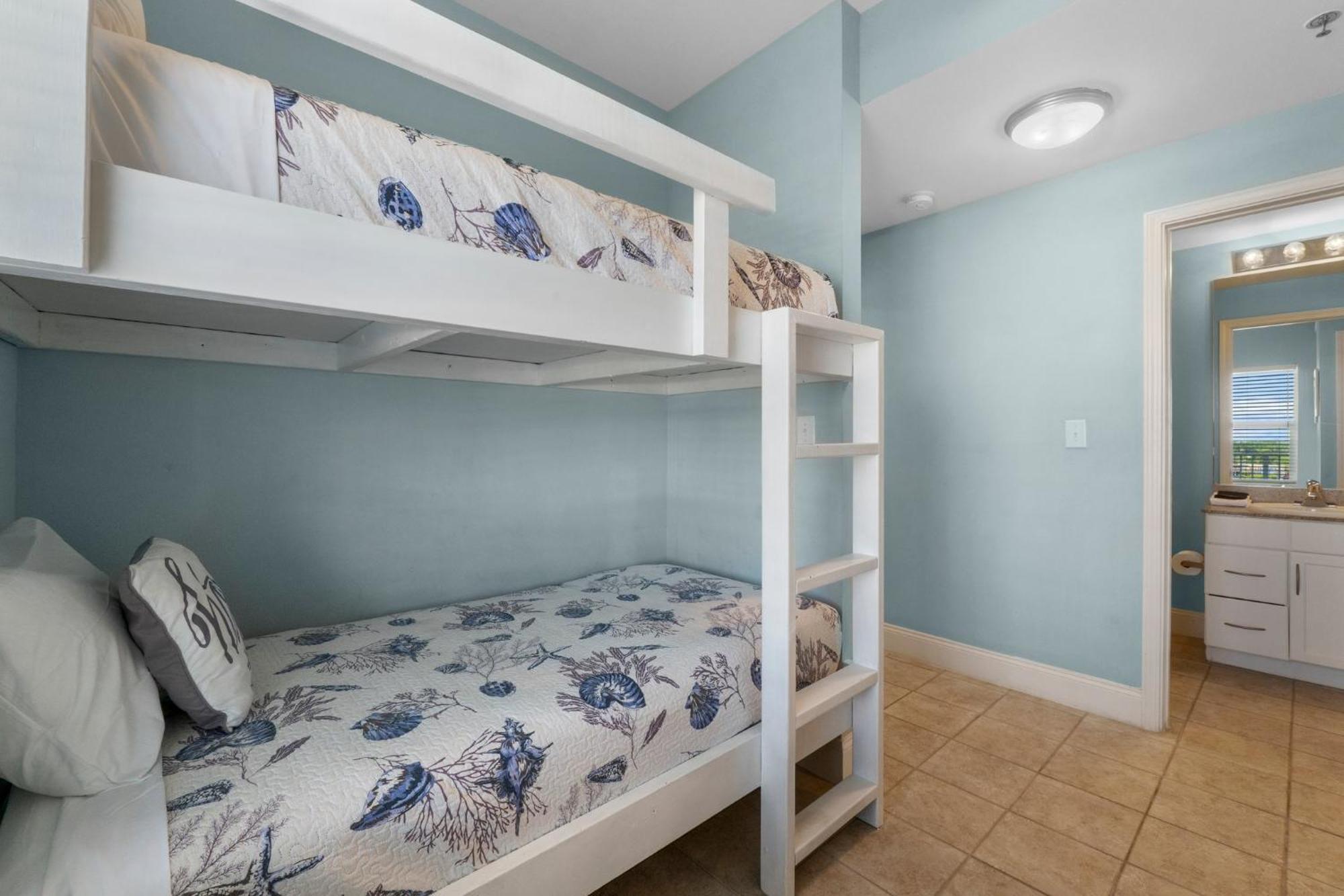Keep It Beachy At Laketown Wharf #611 By Nautical Properties Vacation Rentals Panama City Beach Eksteriør billede